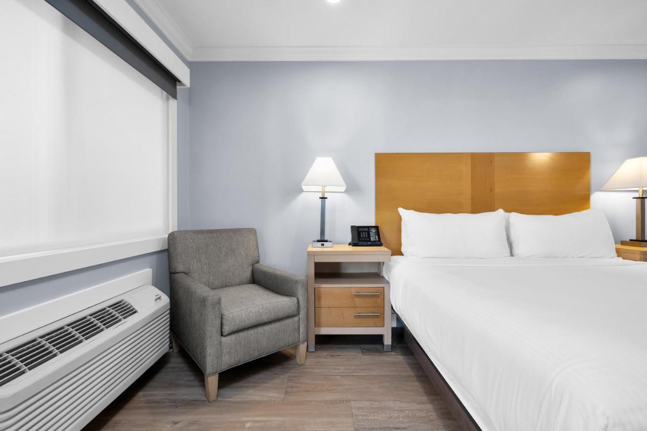 The Millwood Motel 3*